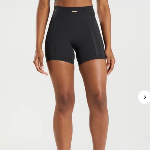 Gymshark Pants - Whitney Simmons Gymshark Mesh Bike Shorts - Black Size M